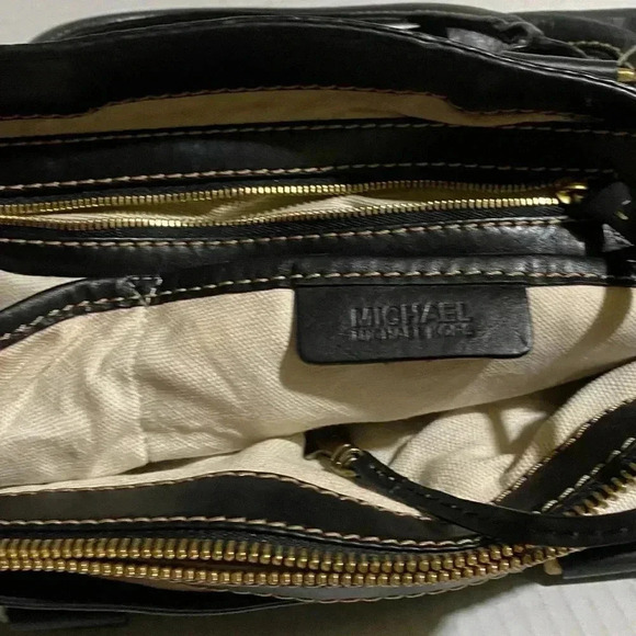 Michael kors black leather satchel handbag w - Picture 6 of 11